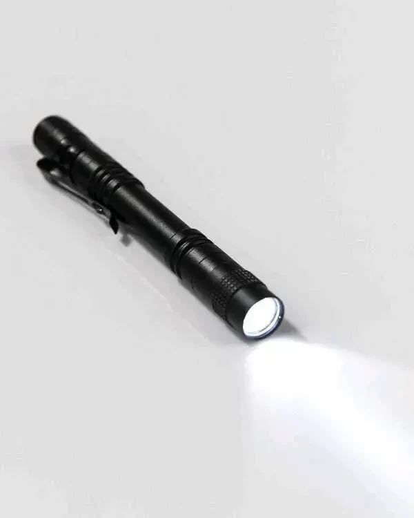 Потужний ручний ліхтарик ENT LED Mini 4