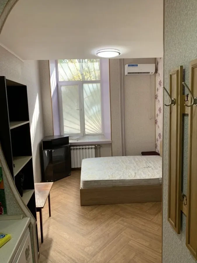 Здам 1 кім квартиру студію м. Гагарина 4