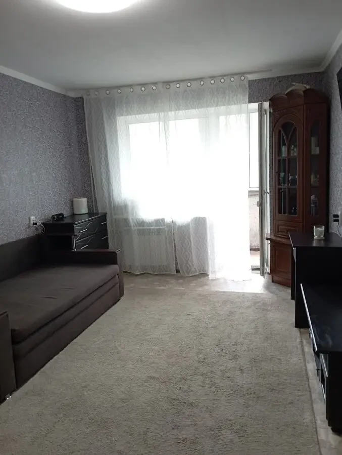 Продам 1-ком Левый Берег 5этаж ремонт, без долгов. Срочно 7