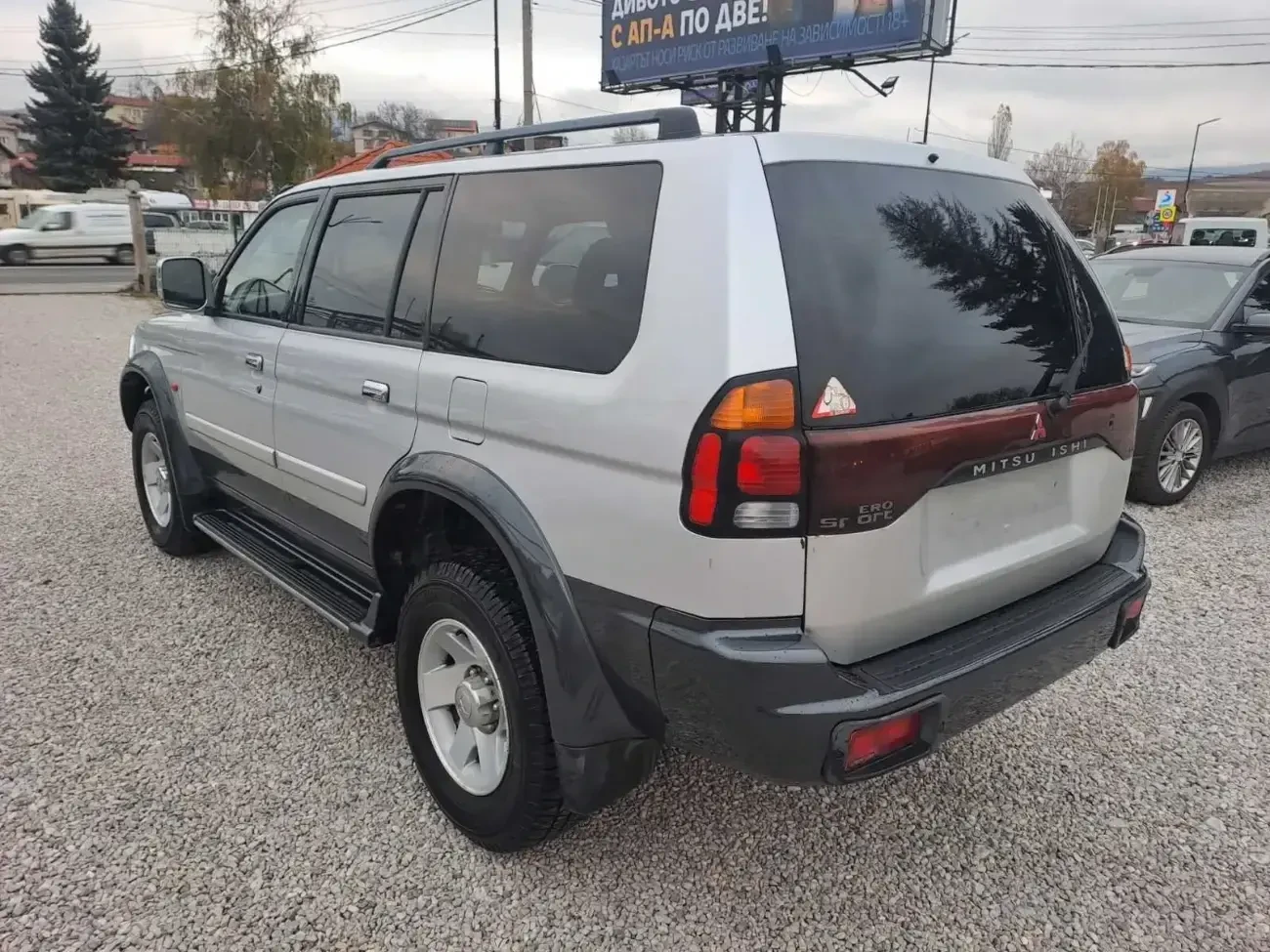 Mitsubishi Padgero Sport 4
