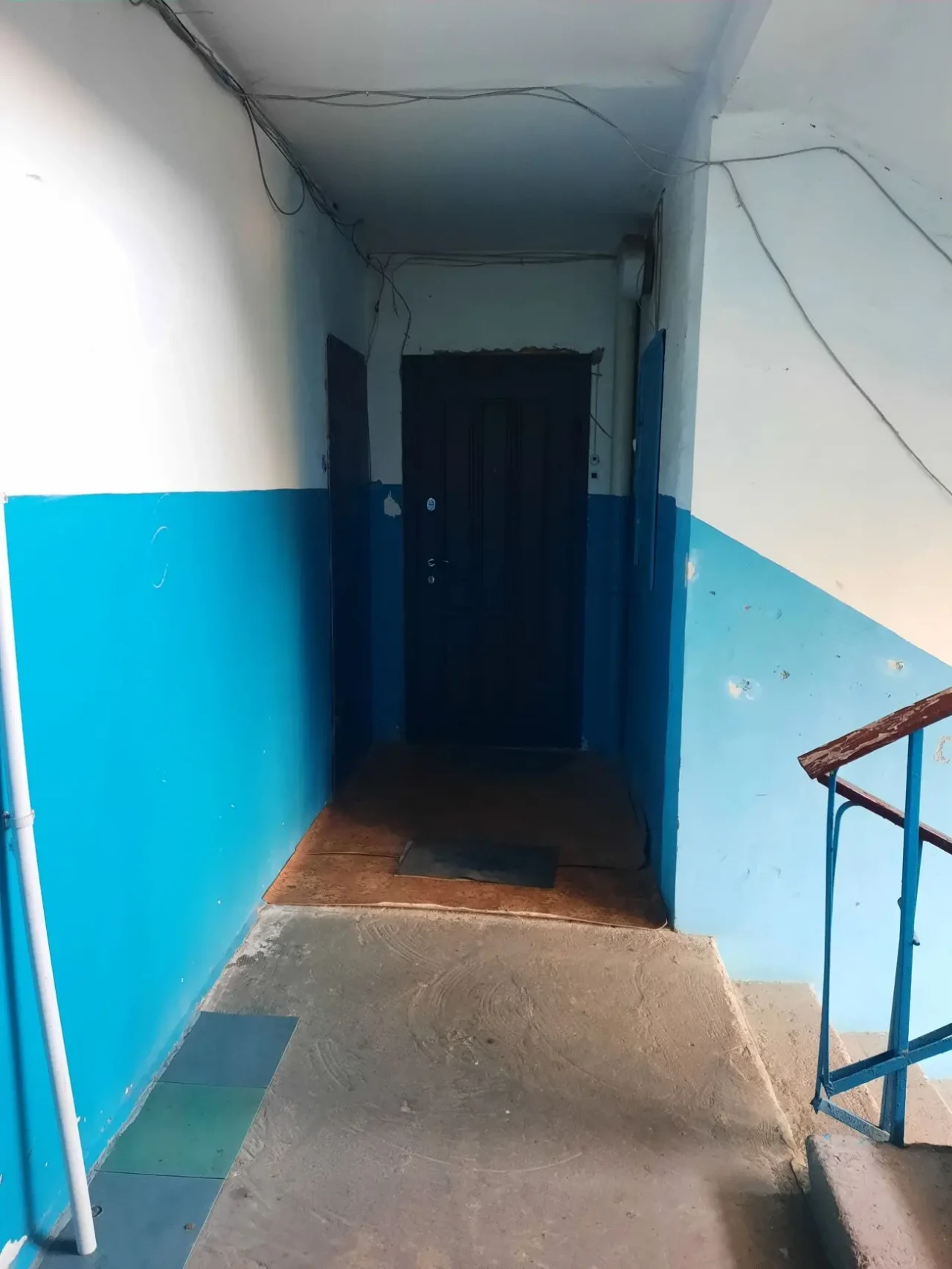 Продам 2к квартиру на Тополе-3. Запорожское шоссе,80 3