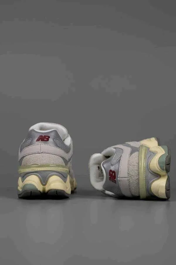 Жіночі кросівки New Balance 3