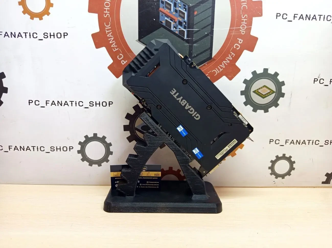 Відеокарта GIGABYTE GeForce GTX 1060 WINDFORCE OC 3G 2
