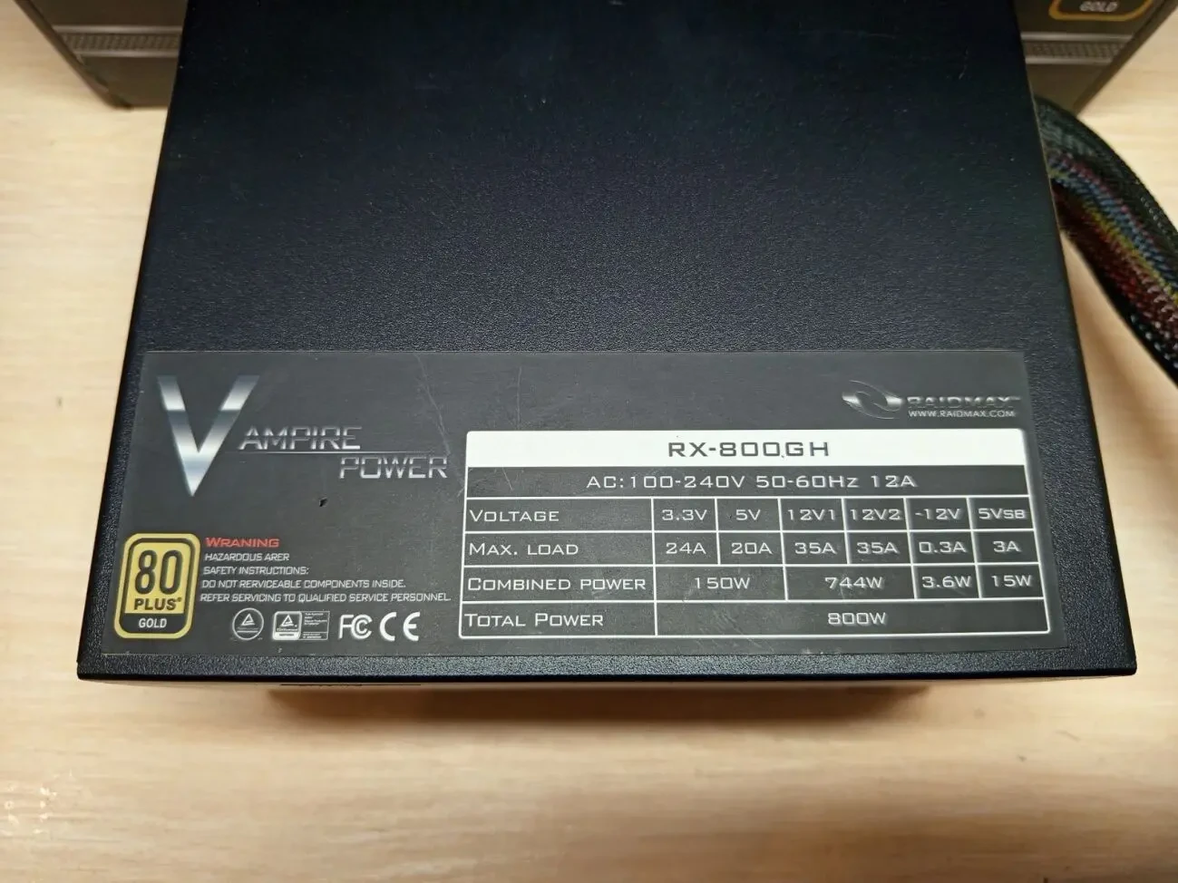 Блок живлення Raidmax Vampire 800W 4