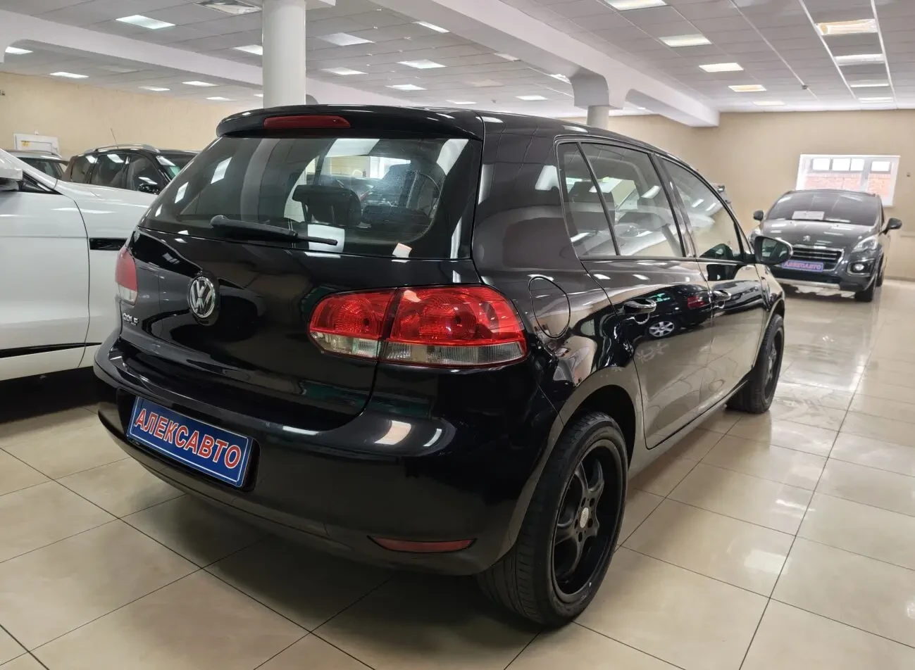 Volkswagen Golf VI 1.4MPi 16V 5МКПП 2010 р.в. (80 к.с.) 5