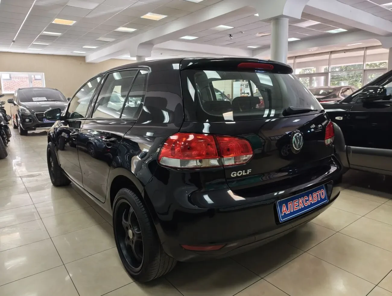 Volkswagen Golf VI 1.4MPi 16V 5МКПП 2010 р.в. (80 к.с.) 4