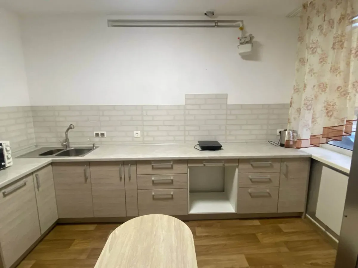продам 3 комнатную квартиру 7