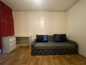 продам 3 комнатную квартиру