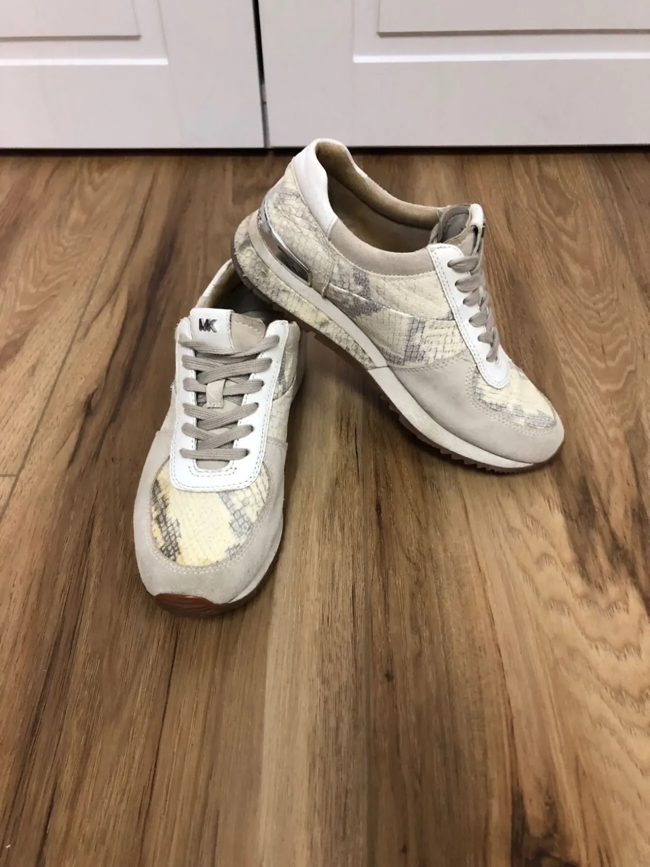 кросівки Michael Kors 4