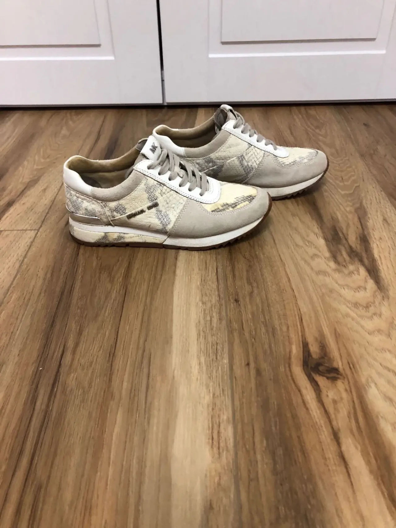 кросівки Michael Kors 3
