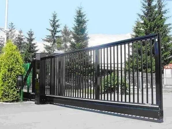 Ворота ковані, відкатні, секційні від ТОВ Слимс Юг 5