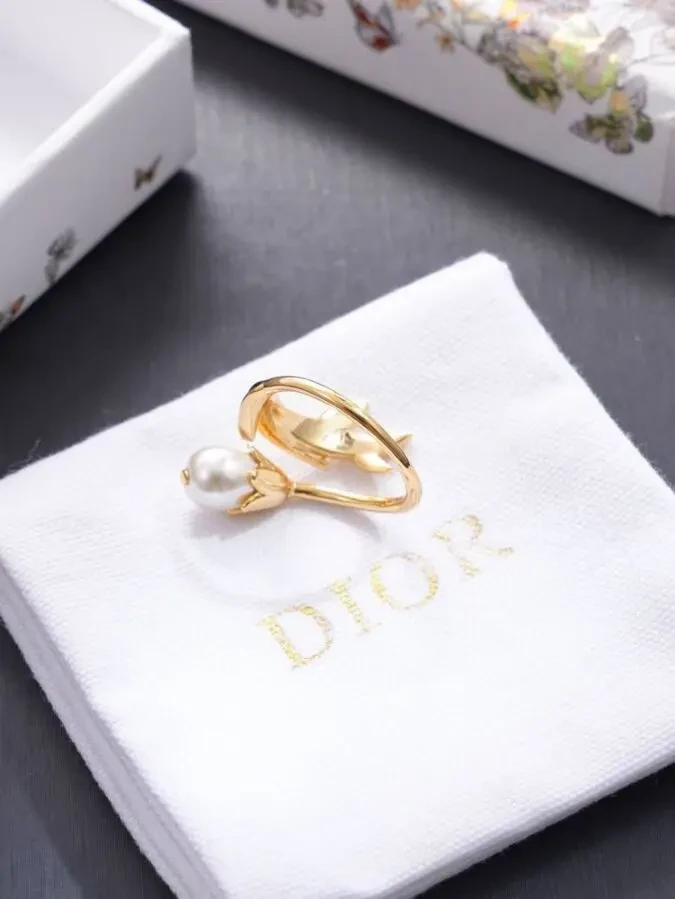 Каблучка Dior 5
