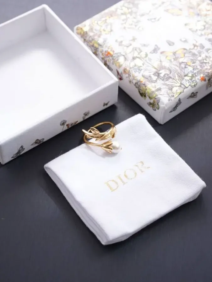 Каблучка Dior 3