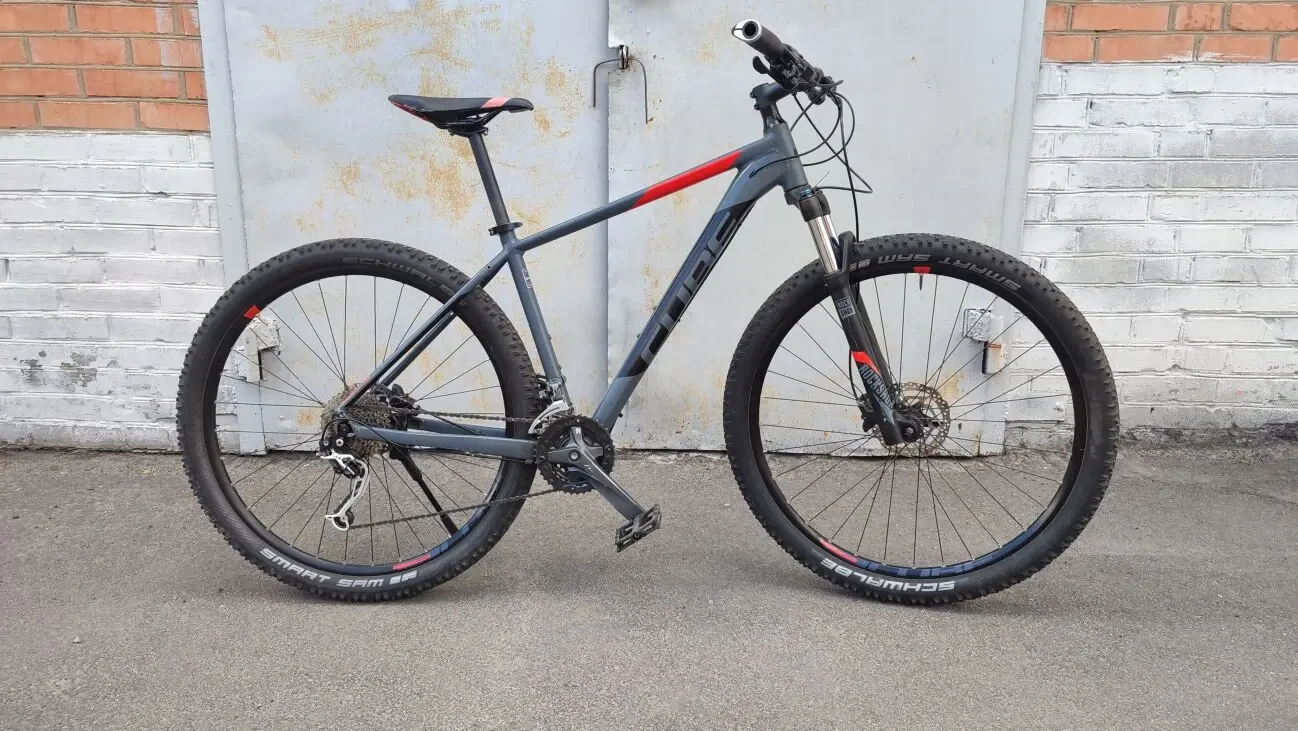 Продам велосипед CUBE ANALOG 29 Гідравлика на DEORE XT Rock Shoх