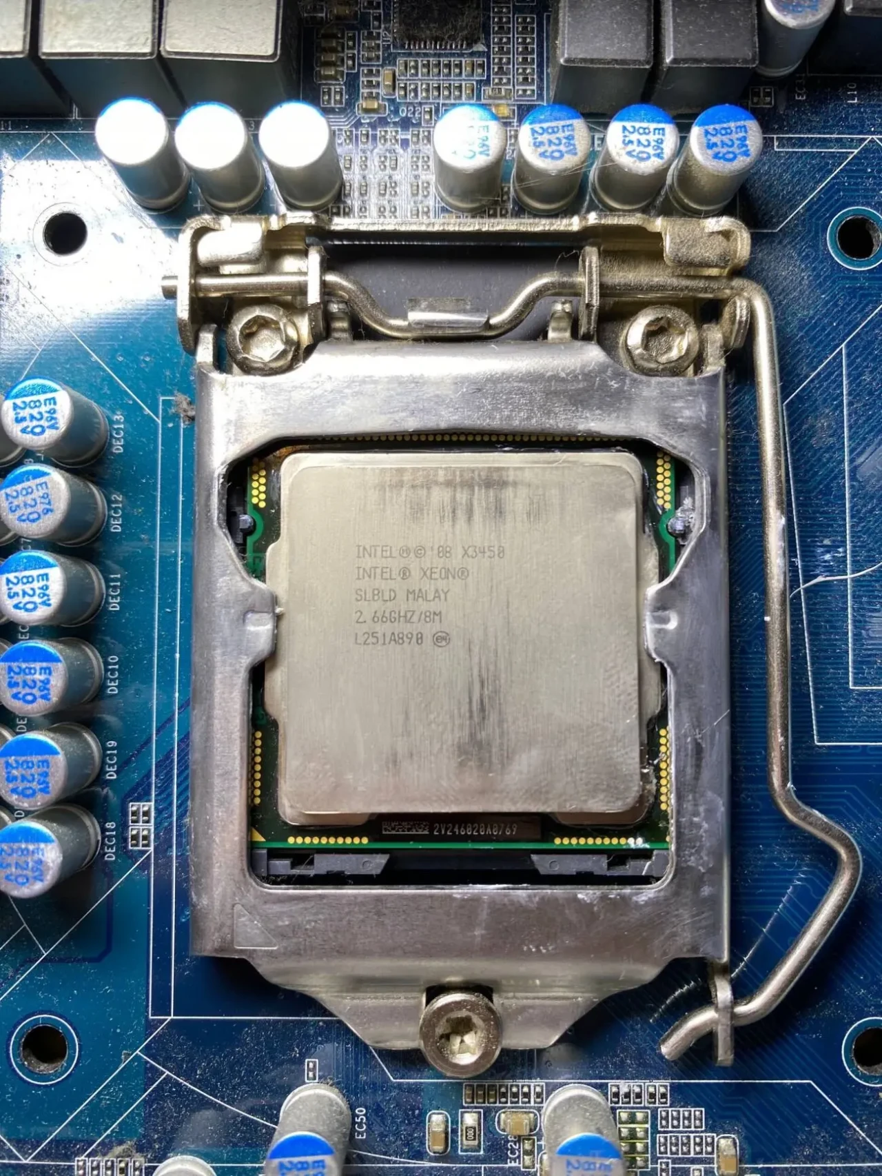 Материнська плата GA-P55-UD5 2