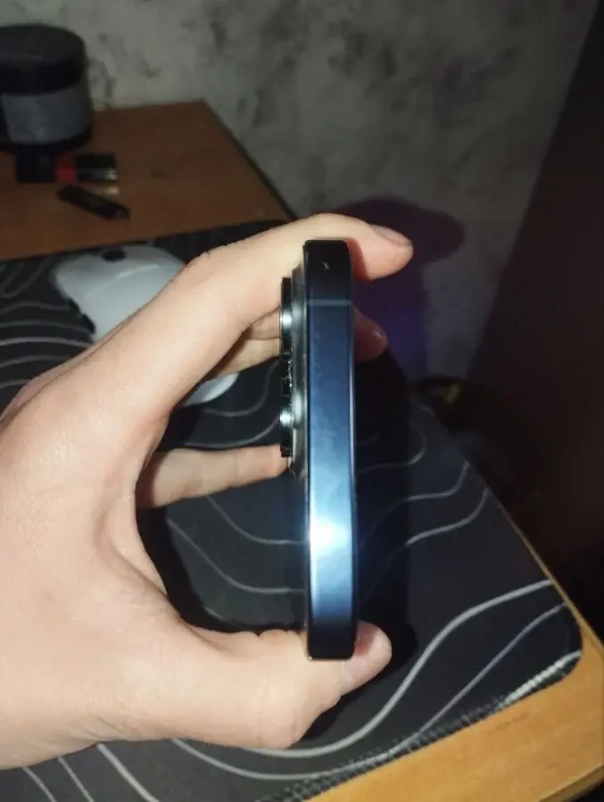 Apple iPhone 15 Pro Max 3