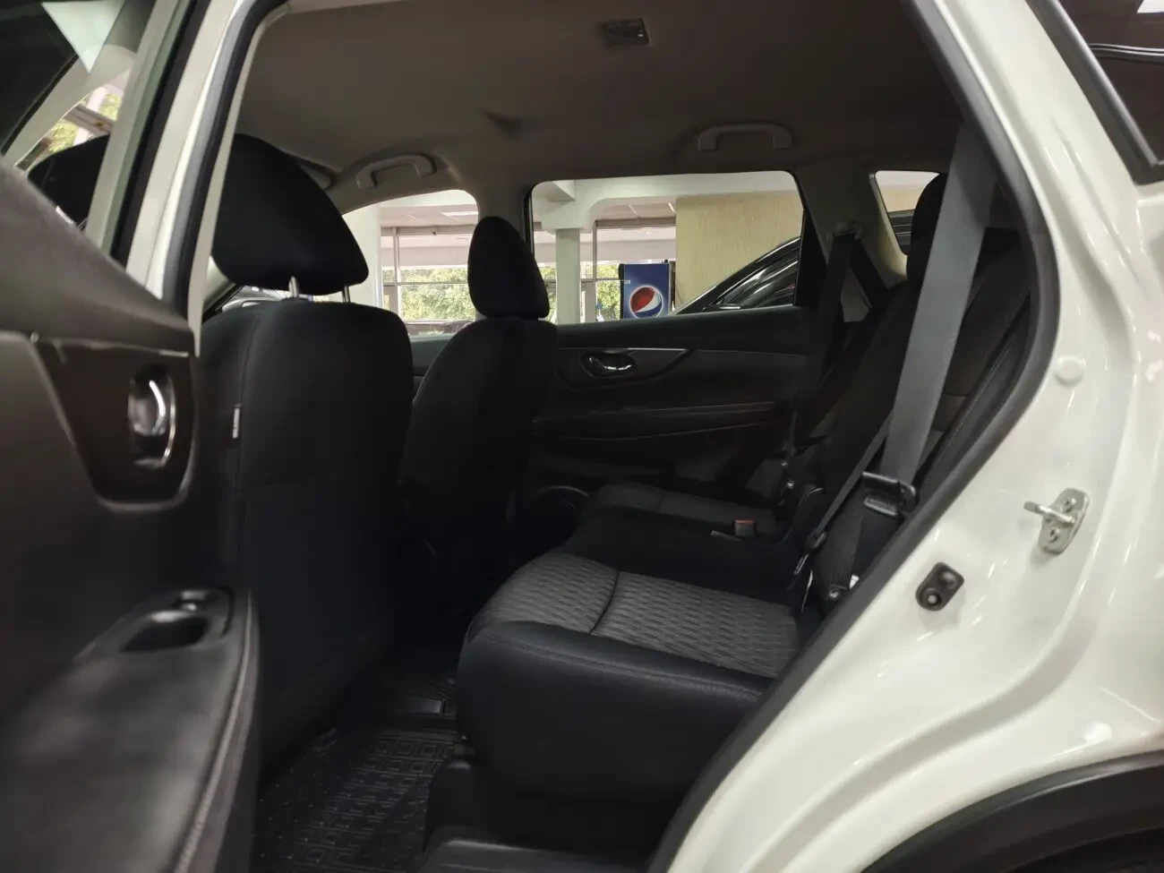 Nissan Rogue 4WD 2.5і 16V АКПП 2020 р.в. (170 к.с.) 6