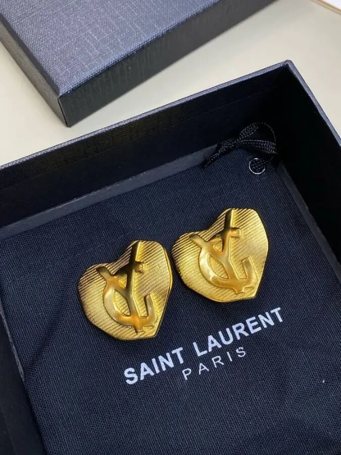 Кліпси Yves Saint Laurent Ysl