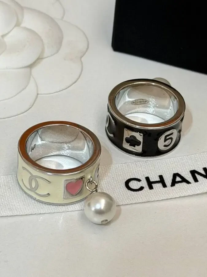 Сережки Chanell 4