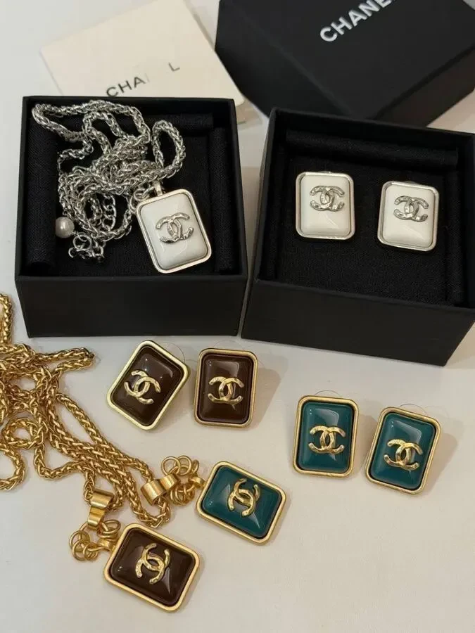 Сережки Chanell 6