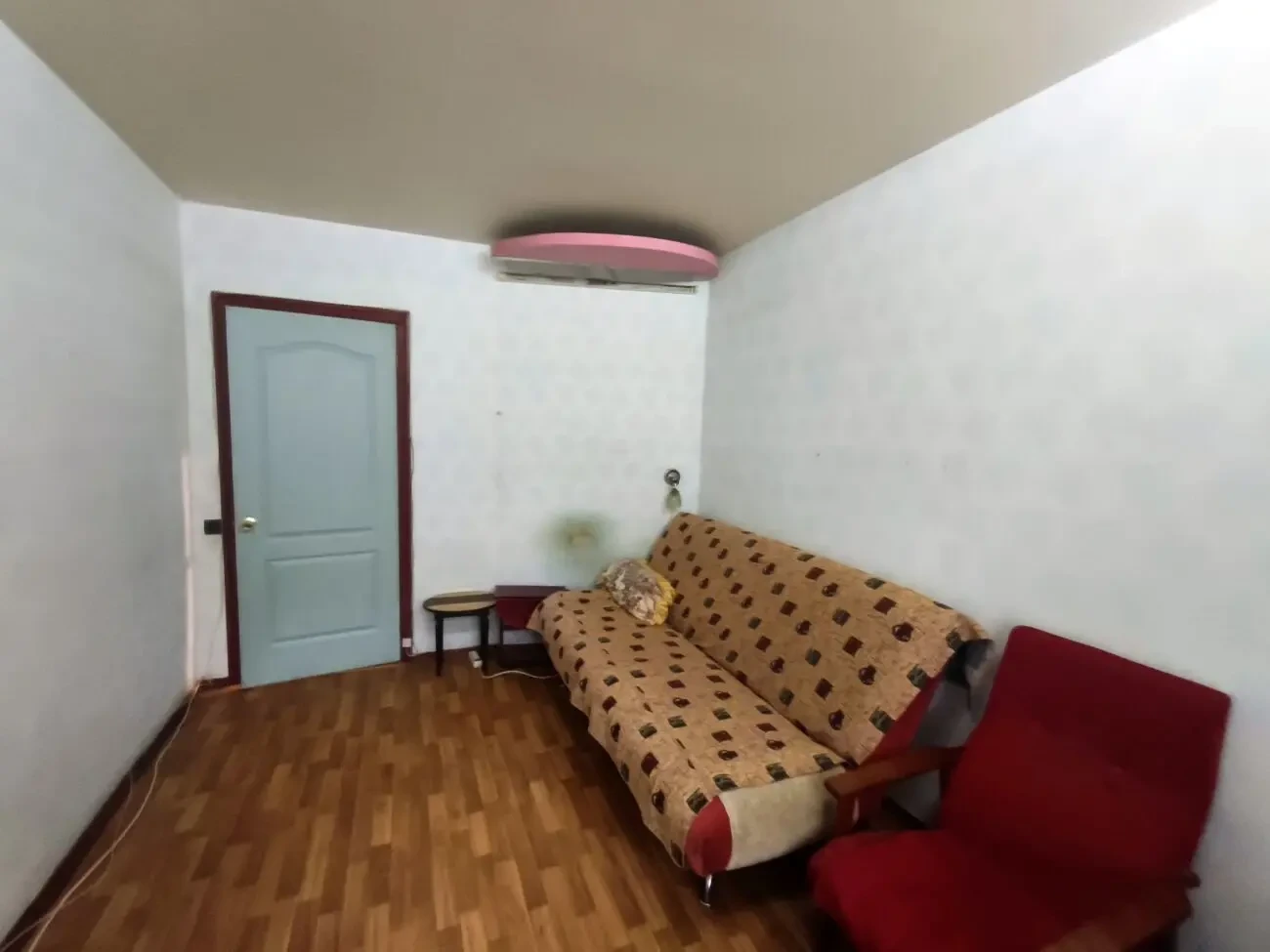 Продам 2 комн кв 6 ст.Б.Фонтана 7