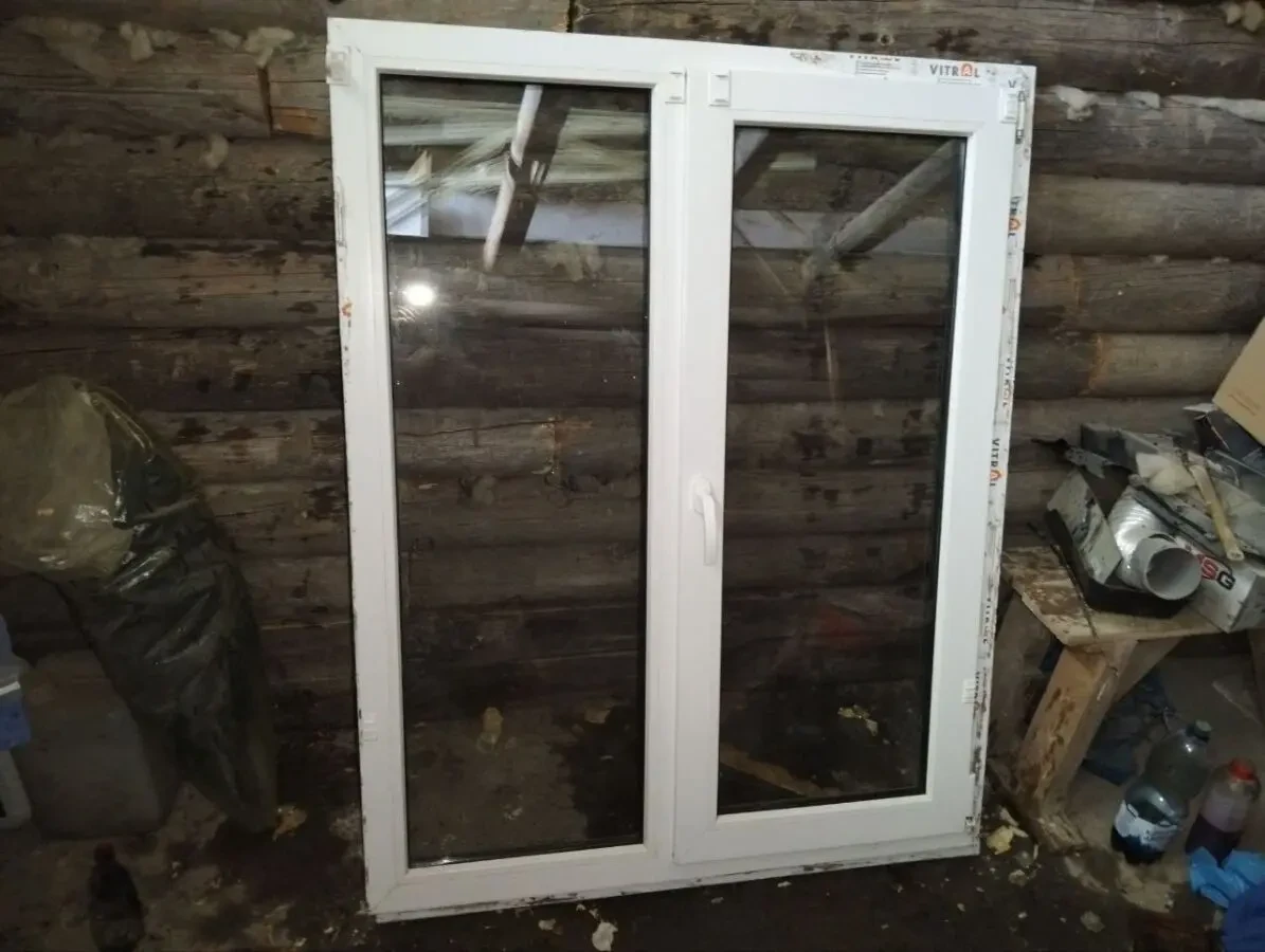 Продам 1 вікно і 1 двері 3