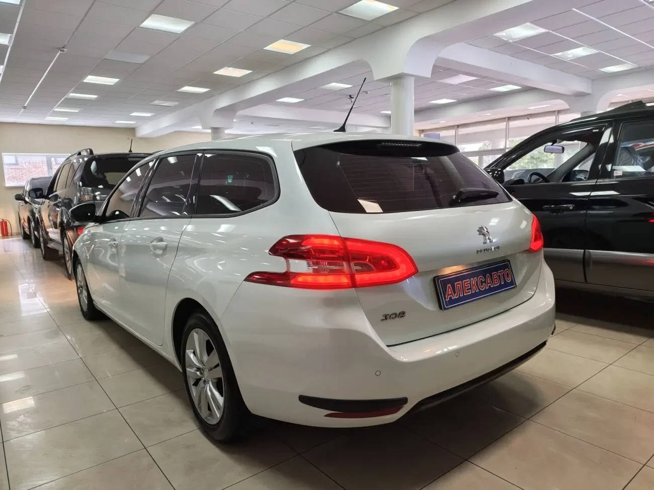 Peugeot 308 SW 1.6 BlueHDi 8V 6АКПП 2016 р.в. (120 к.с.) 3