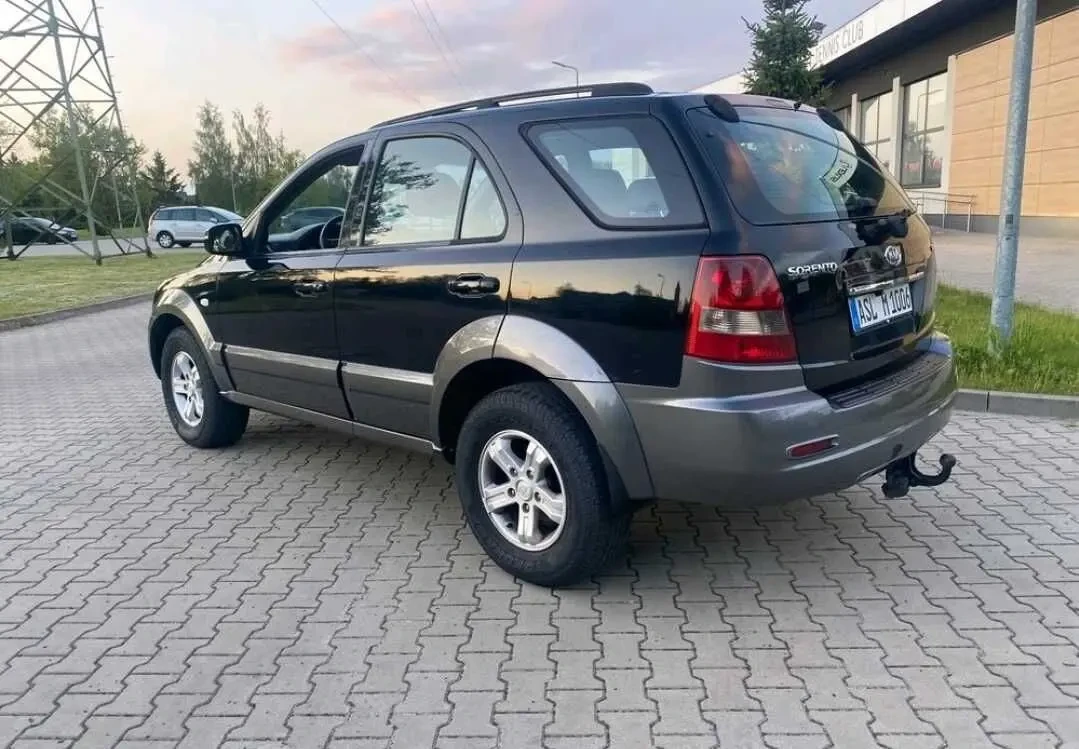 Kia Sorento 4