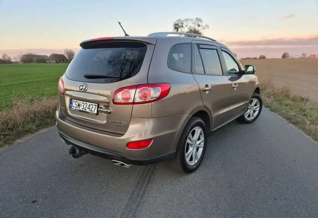Hyundai Santa Fe 6
