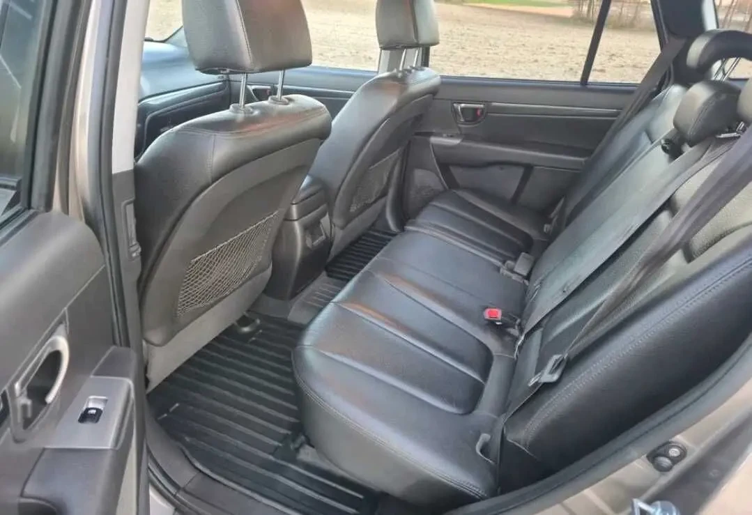 Hyundai Santa Fe 8