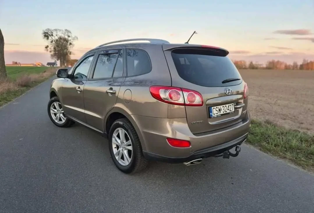 Hyundai Santa Fe 4