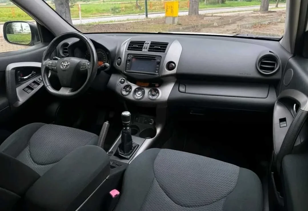 Toyota RAV 4 5