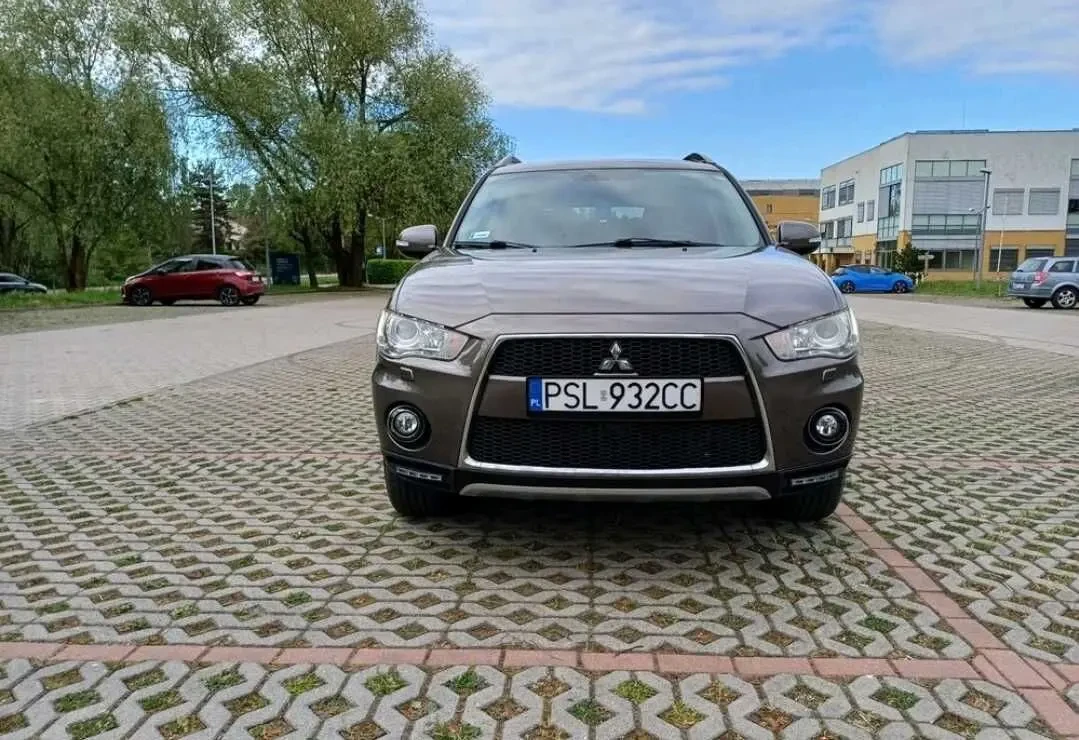 Mitsubishi Outlander для ЗСУ 2
