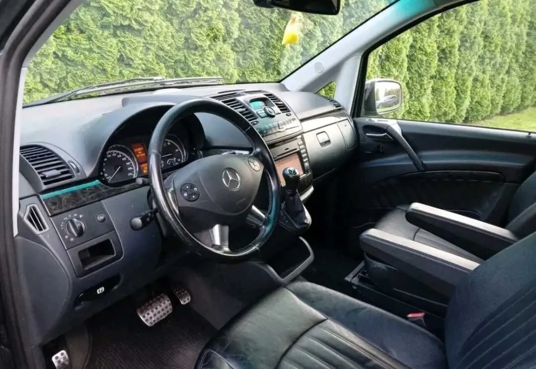 Mercedes-Benz Viano 7