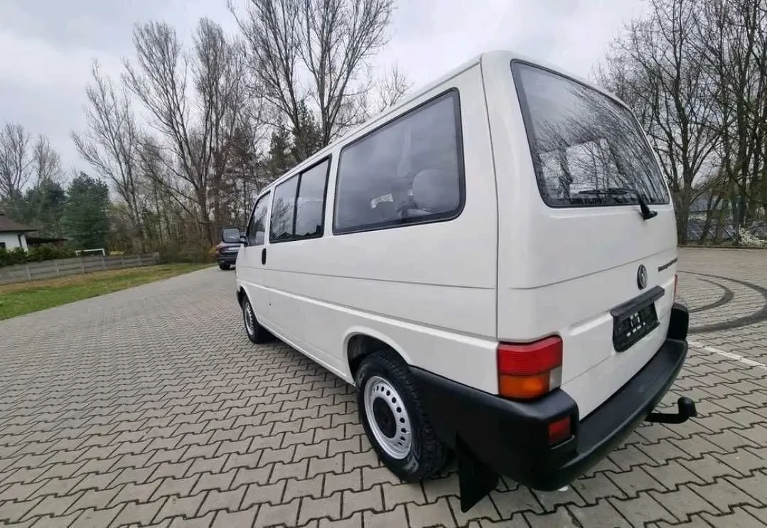 Volkswagen Transporter T5 6