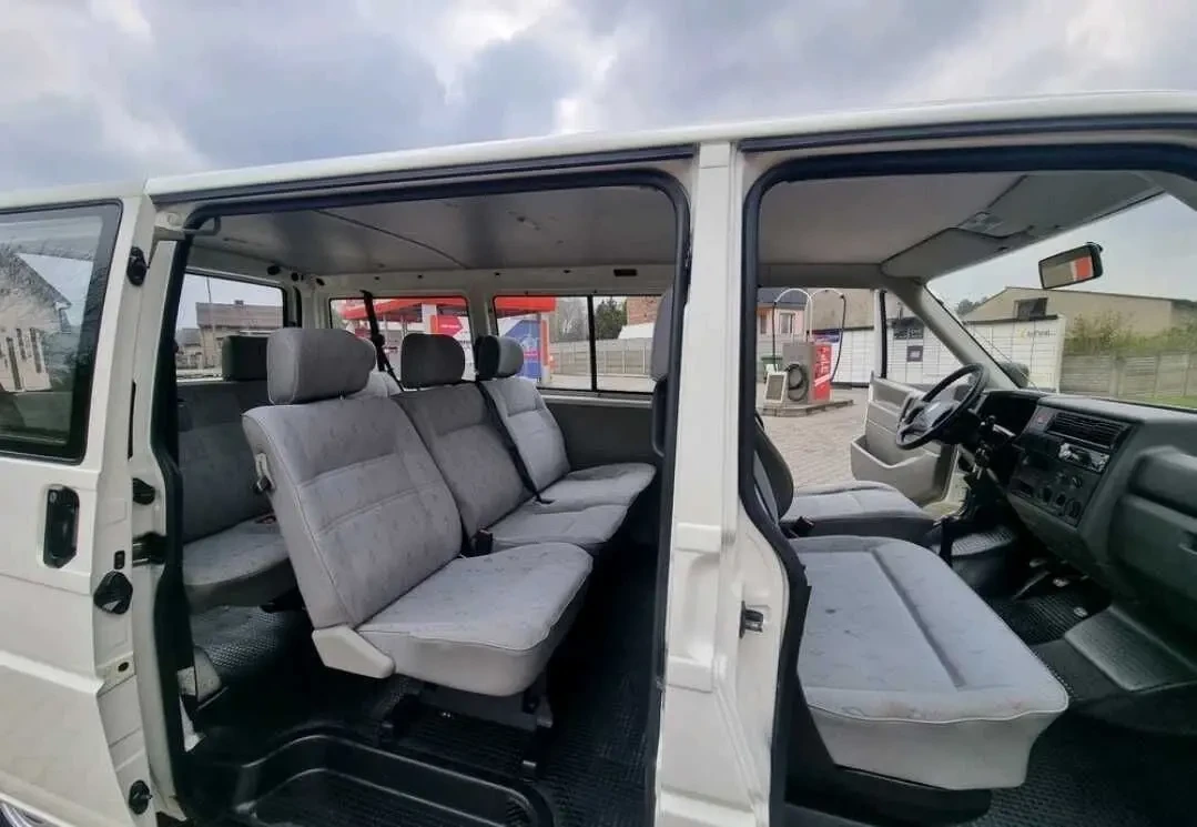 Volkswagen Transporter T5 8