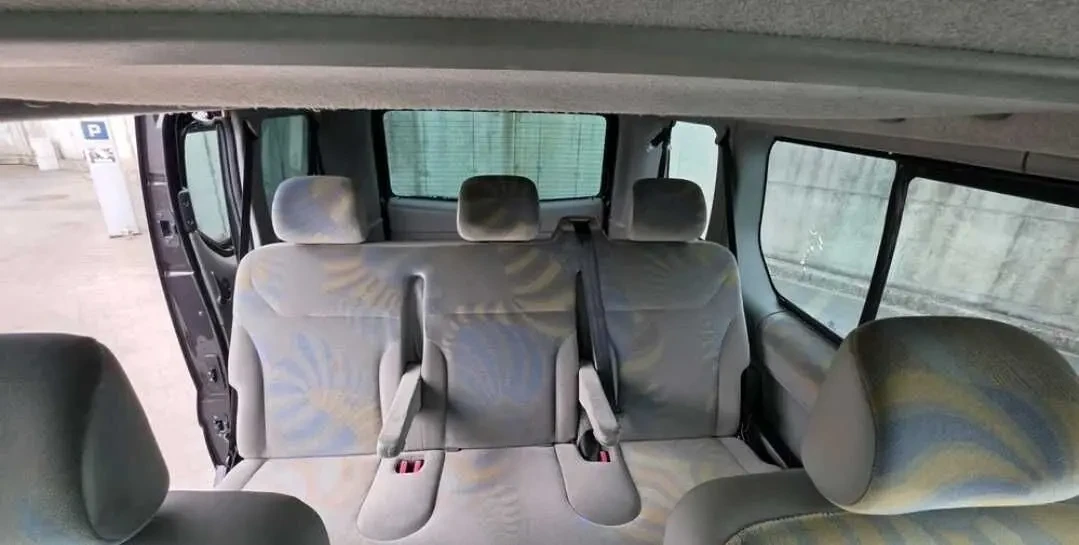 Renault Trafic 8