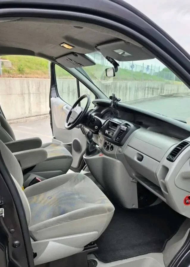 Renault Trafic 7