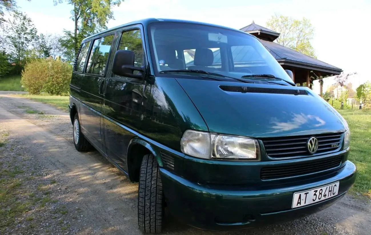 бусик авто для зсу т5 т4 Volkswagen Transporter