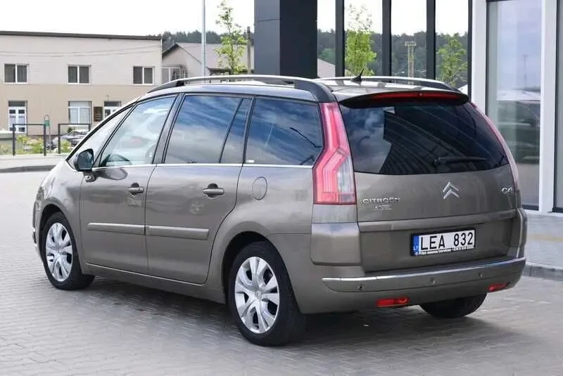 Продам Citroen C4 Grand Picasso 4