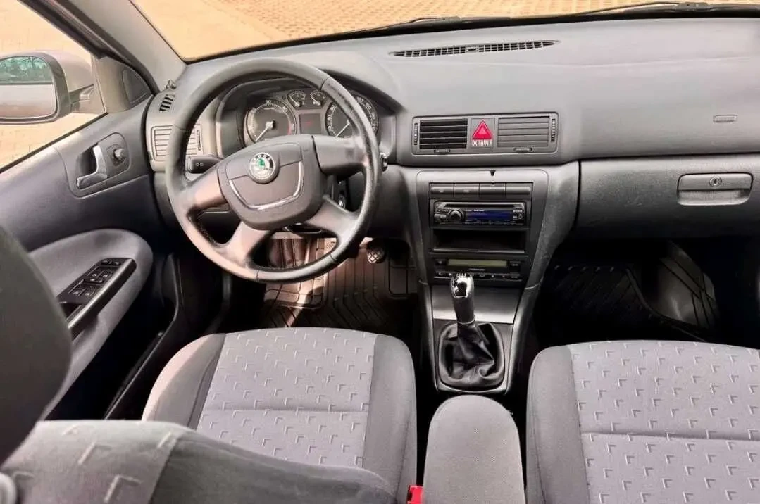 Skoda Octavia Нерозмитнена 6