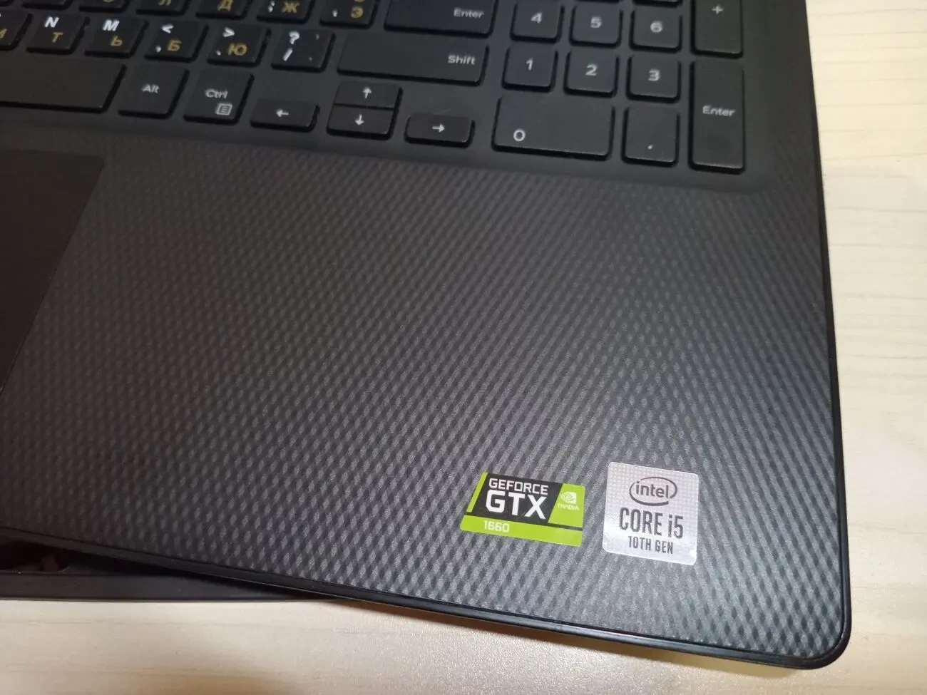 Игровой Видео GTX 1660 Ti (6 ГБ) Core i5/ 20 ГБ RAM / DELL 15 4