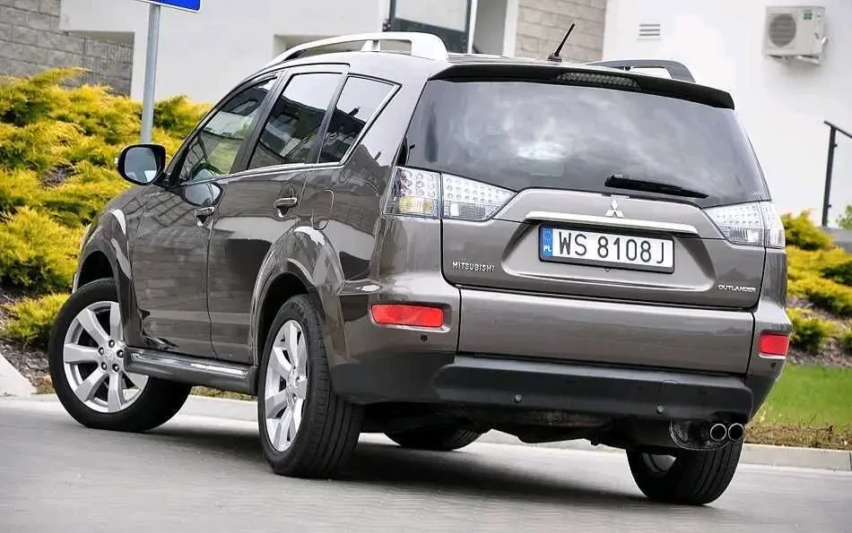 Mitsubishi Outlander 2.0 TD 3