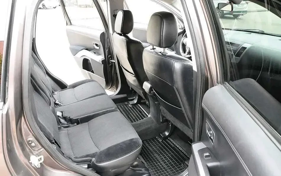 Mitsubishi Outlander 2.0 TD 5