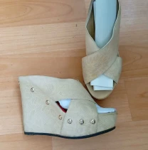 Босоніжки сабо шльопанці р.39