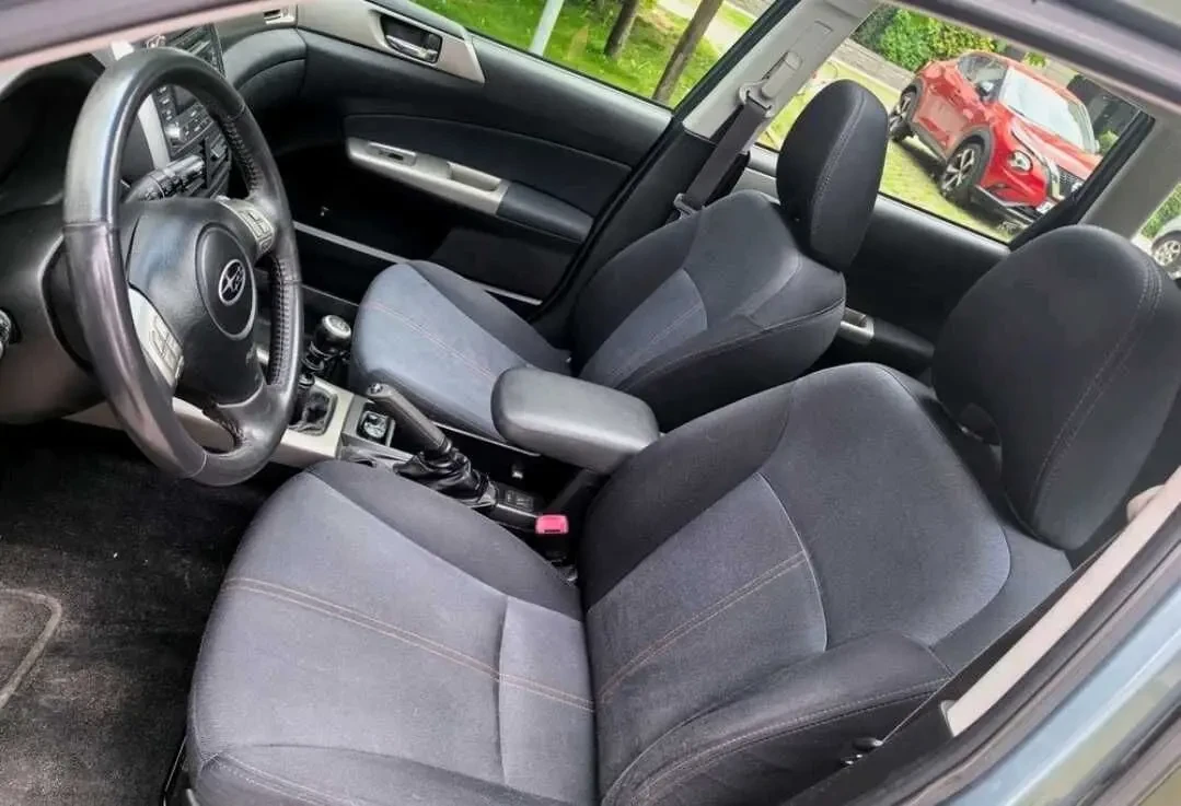 Subaru Forester 4