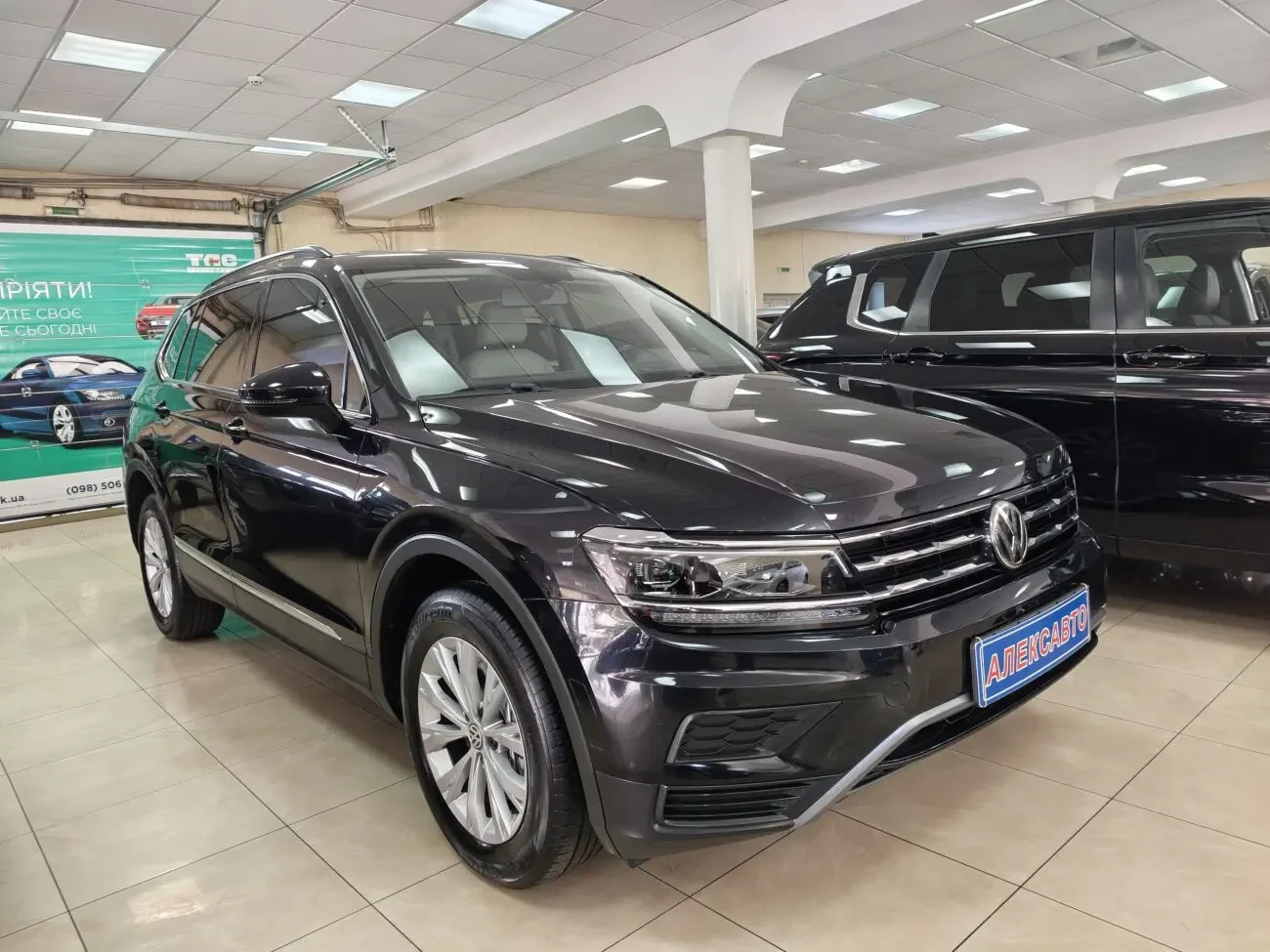 Volkswagen Tiguan 2.0TSI 16V 8АКПП 2017 р.в. (184 к.с.) 7 місць