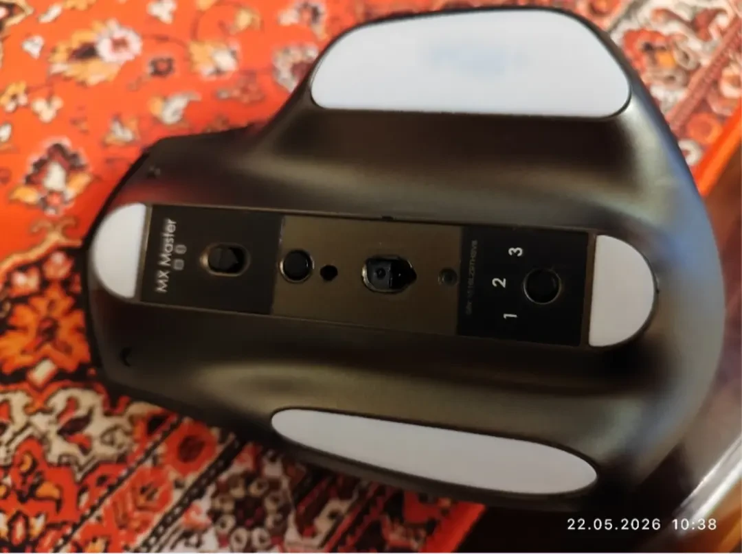 Logitech mx master на білих ice glass 8.5/10 стан комп'ютерна мишка. 2