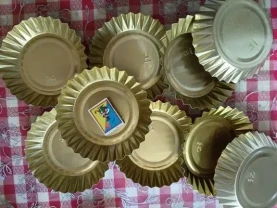 Форми Формочки НОВІ для випікання випічки пирогів, піци, заливного ,твердий метал жовтий, 9 штук.