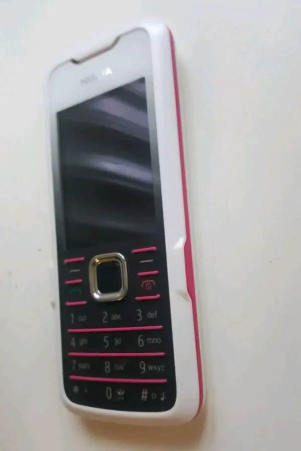 Телефон Nokia 7210с 4